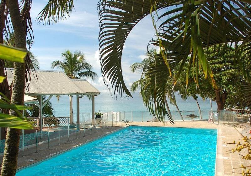 هتل Auberge De La Vieille Tour