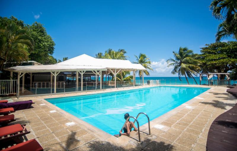 هتل Auberge De La Vieille Tour