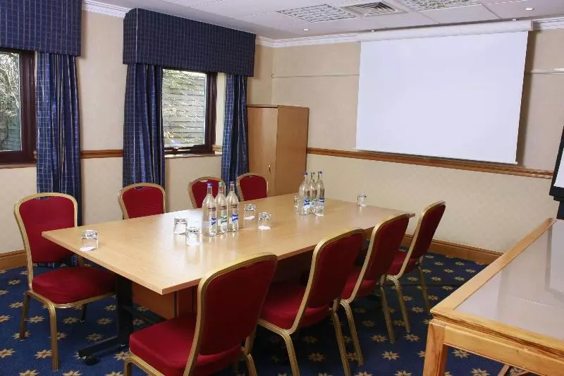 Delta Hotels By Marriott Warwick