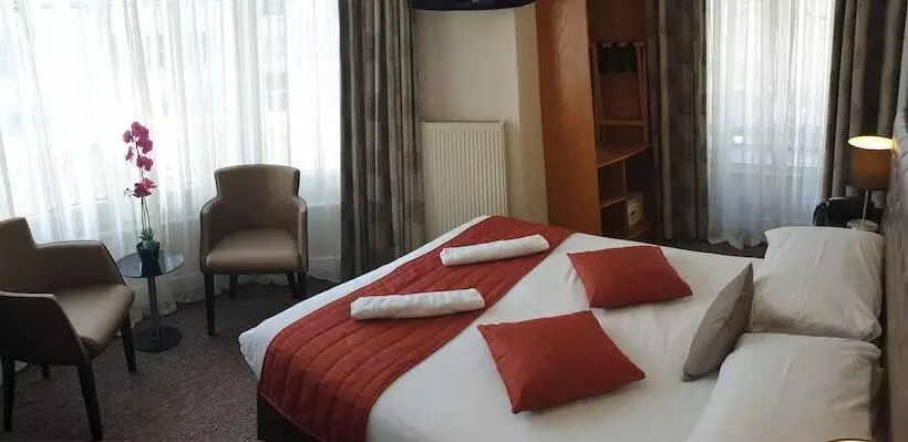 هتل Duke Of Leinster