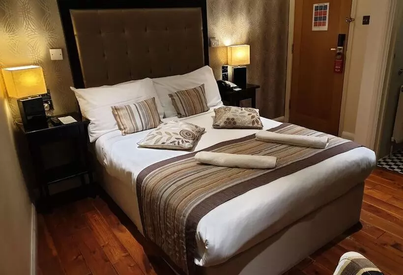 هتل Duke Of Leinster