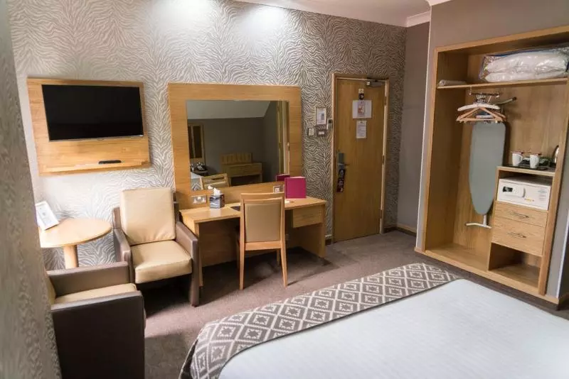 Fairlawns, Hotel And Spa