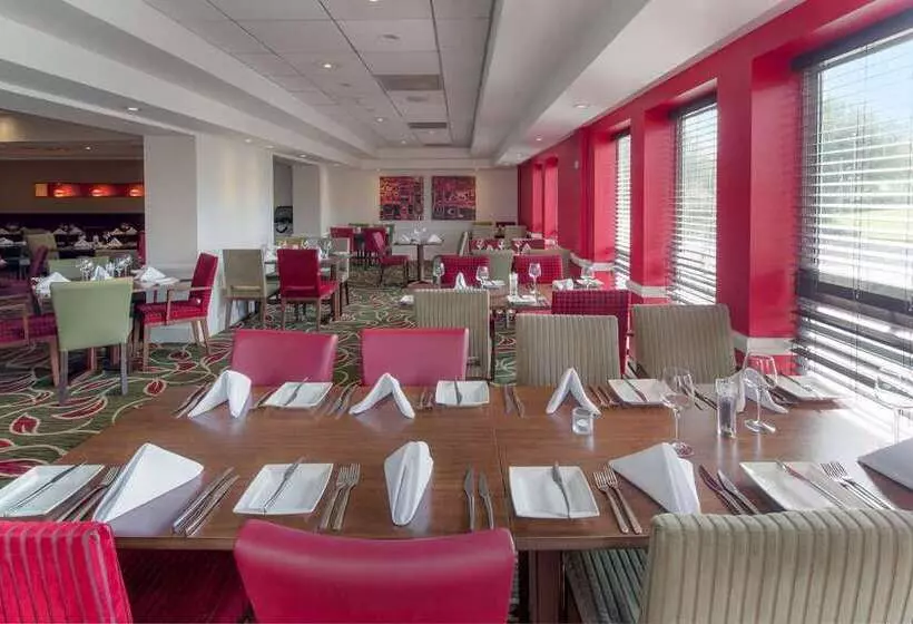 בית מלון כפרי Hilton Leicester