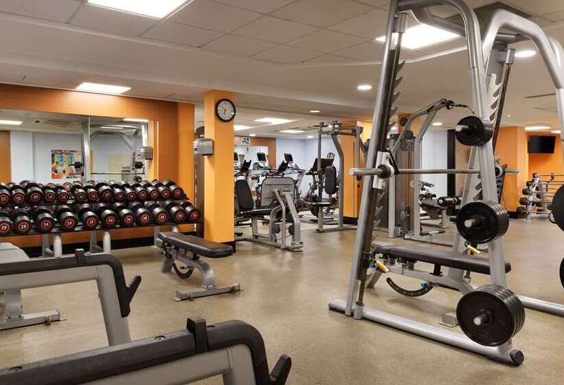 ホテル Hilton Leicester