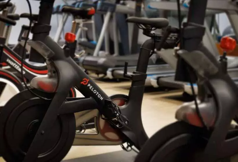 בית מלון כפרי Hilton Leicester