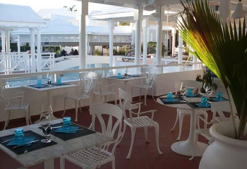 ホテル La Cocoteraie