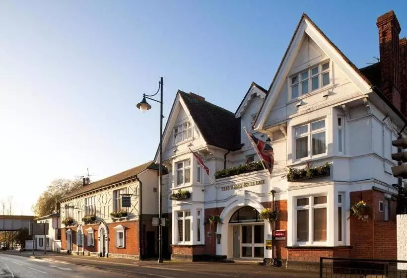 호텔 Mercure London Stainesuponthames