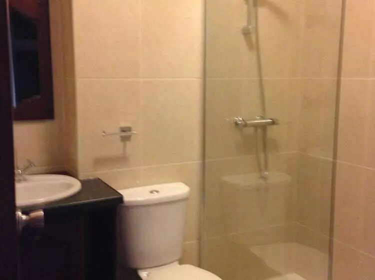 בית מלון כפרי Mourne Country