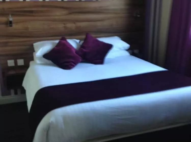 בית מלון כפרי Mourne Country