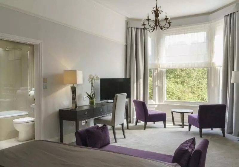 New Bath Hotel & Spa