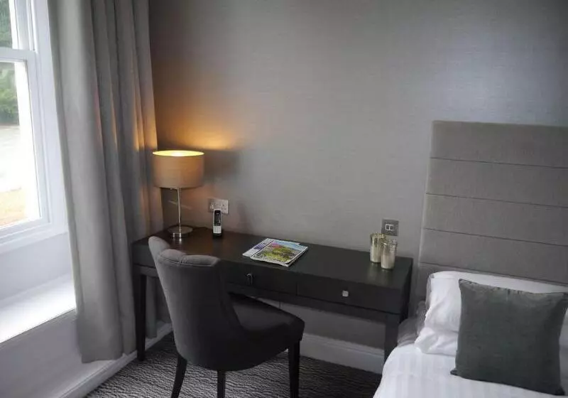 New Bath Hotel & Spa