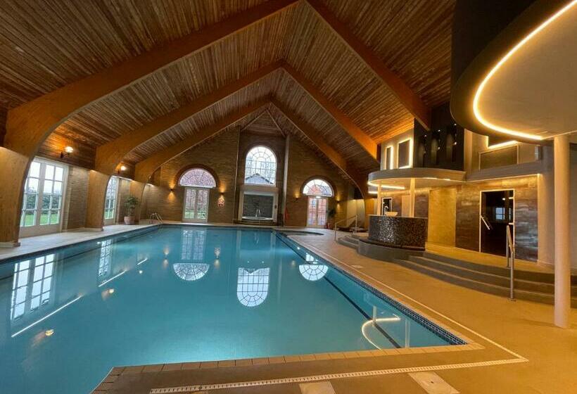 Отель Park Farm