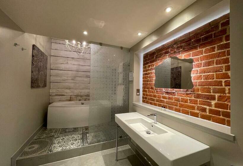 Отель Park Farm