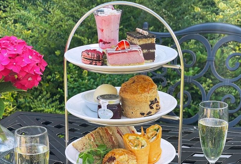 Отель Park Farm