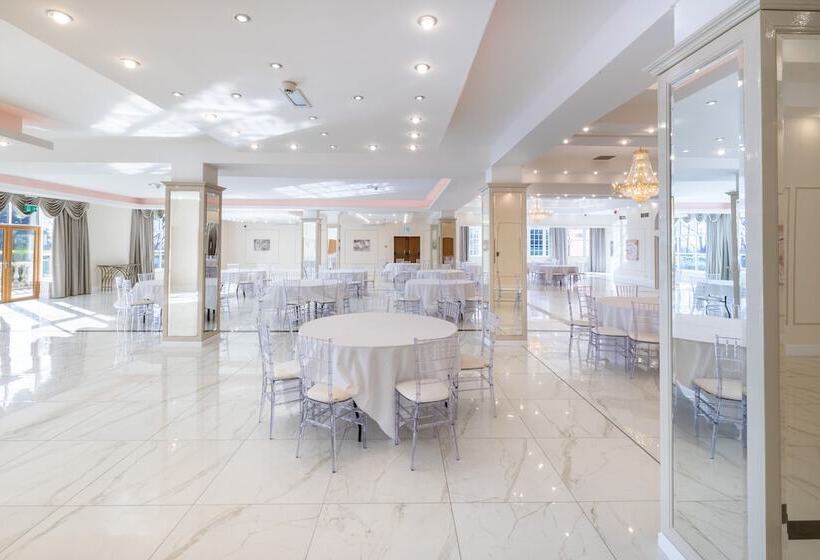 Park Hall Hotel And Spa Wolverhampton