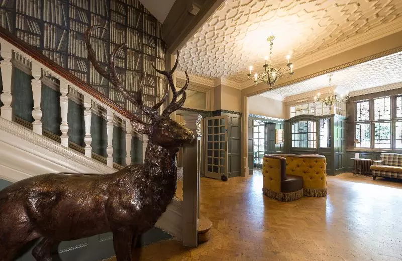 酒店 The Crown Manor House