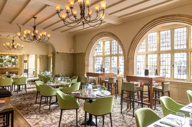 酒店 The Crown Manor House