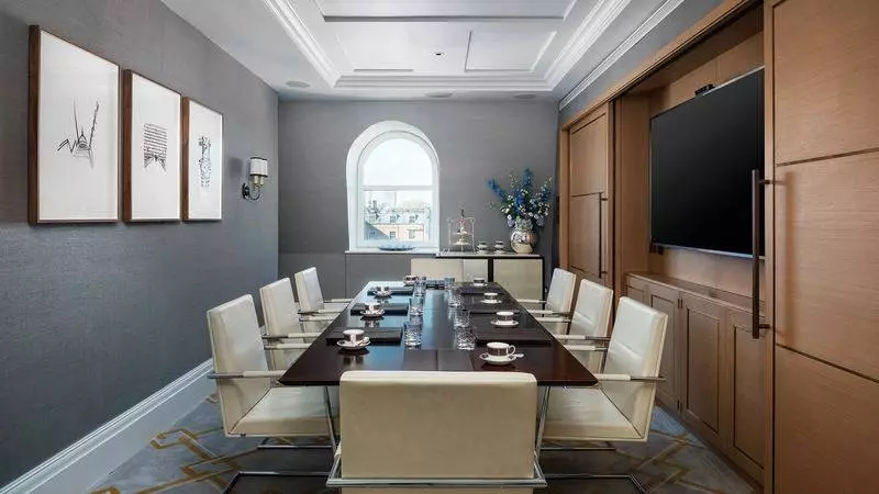 هتل The Langham London