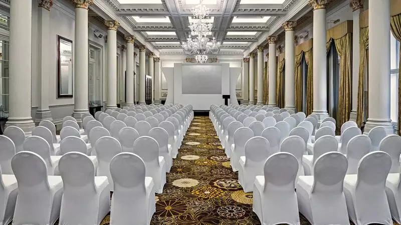 هتل The Langham London