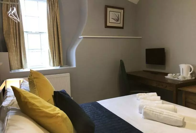 Hotel The White Lion