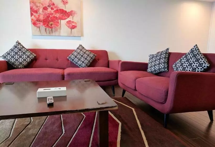 Oceanview Hotel & Residences