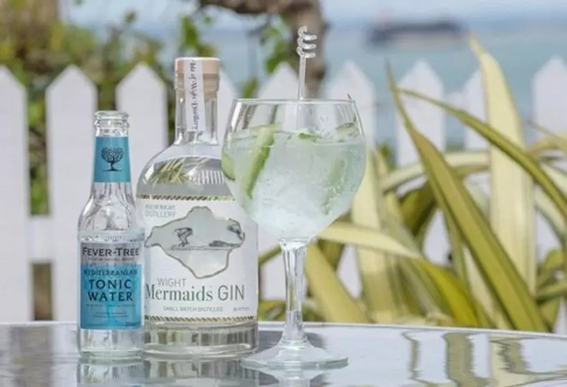 The Seaview Hotel And Restaurant