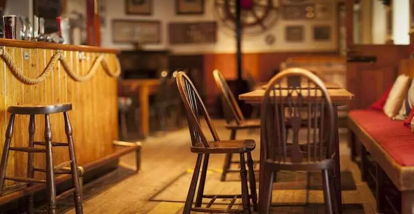 The Seaview Hotel And Restaurant