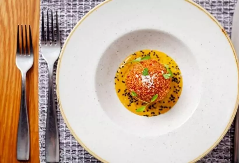 The Seaview Hotel And Restaurant