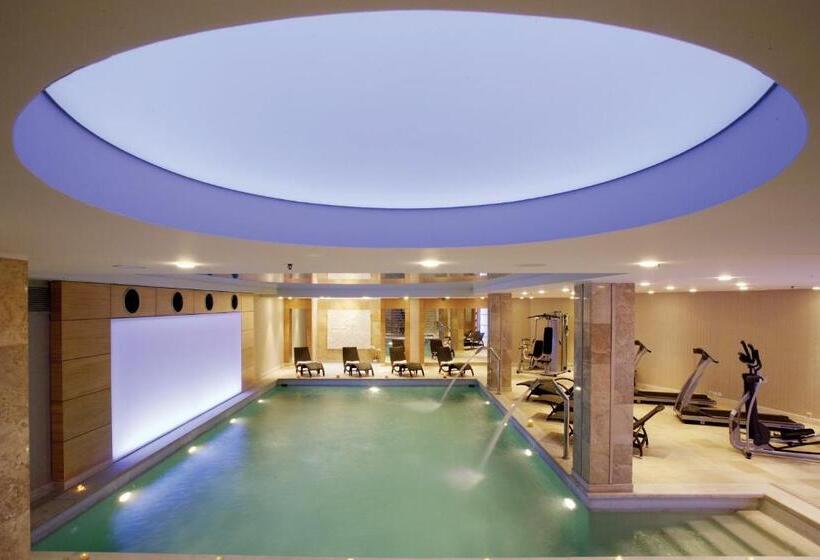 בית מלון כפרי Divani Palace Larissa