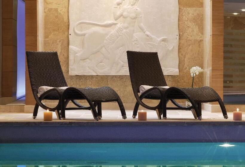 בית מלון כפרי Divani Palace Larissa