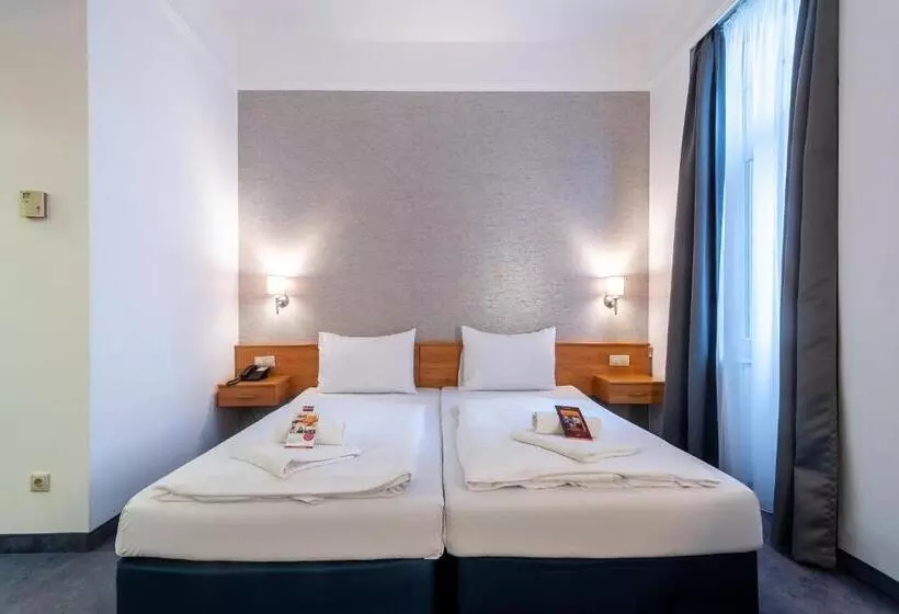 فندق Golden Park Budapest