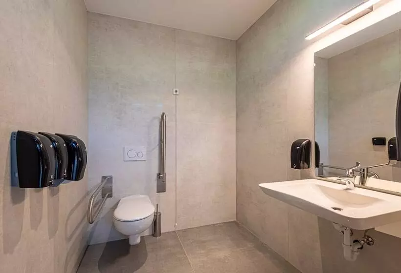 هتل Helikon, Keszthely