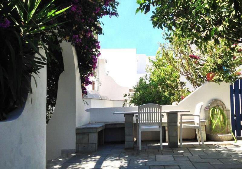 בית מלון כפרי Helliniko