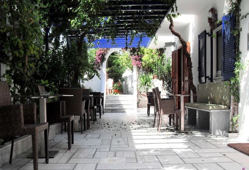 בית מלון כפרי Helliniko