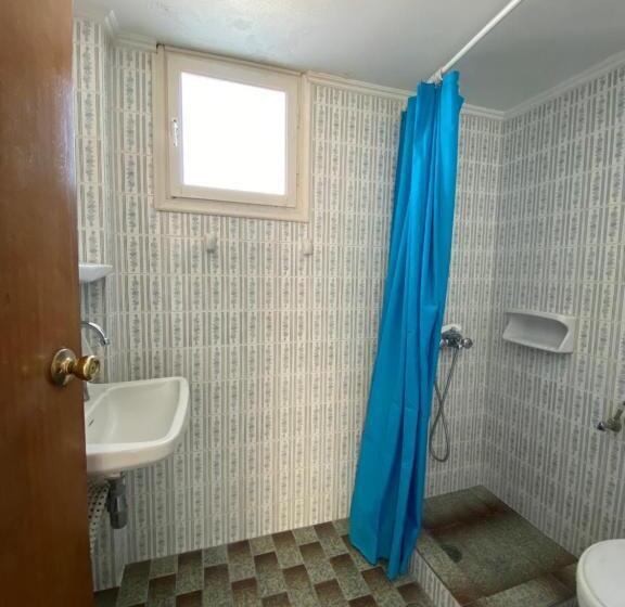 בית מלון כפרי Helliniko