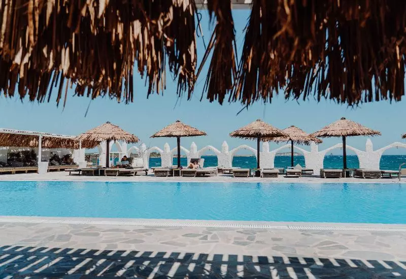 فندق Selina Paros