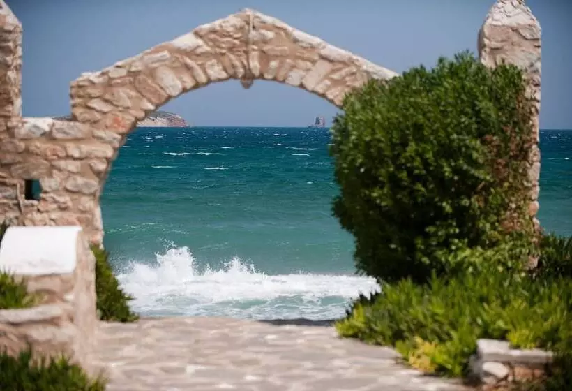 فندق Selina Paros