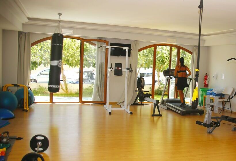 בית מלון כפרי Theartemis Palace