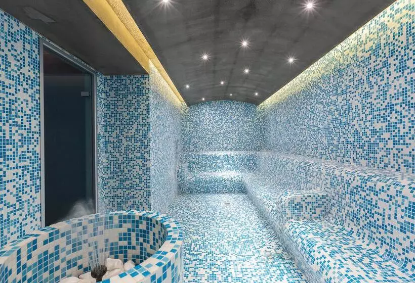 Hotel Theartemis Palace