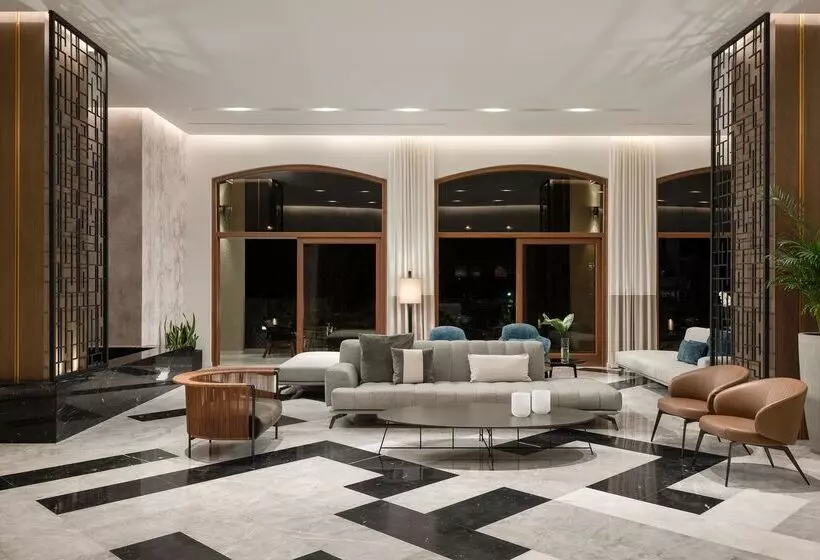 Hotel Theartemis Palace