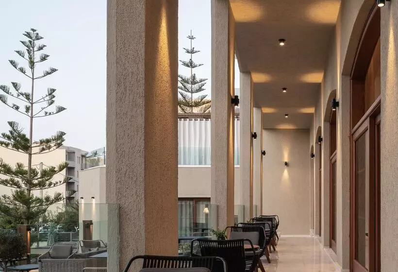 Hotel Theartemis Palace