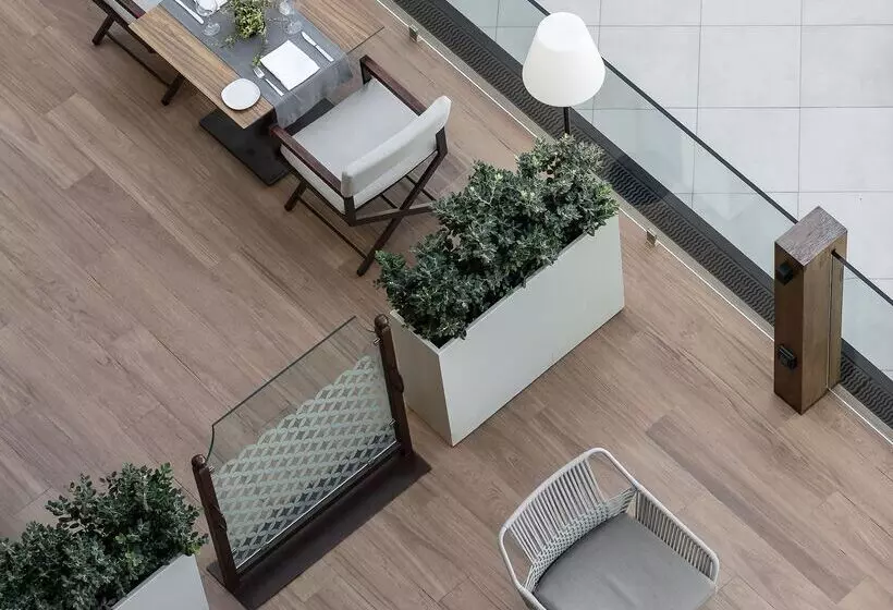 Hotel Theartemis Palace