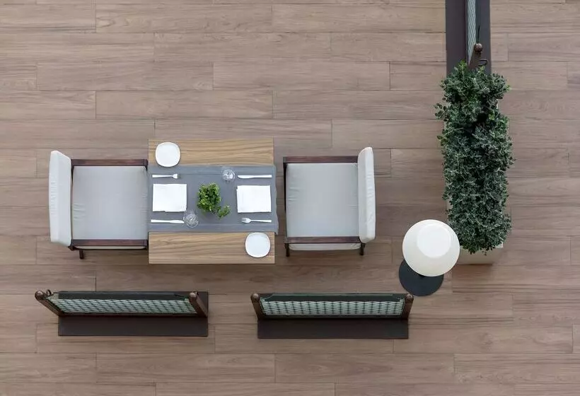 Hotel Theartemis Palace