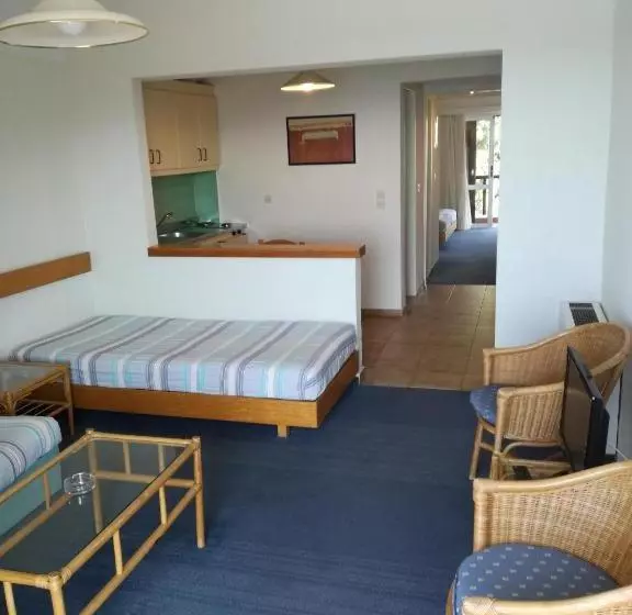 אתר נופש Apollon Suites