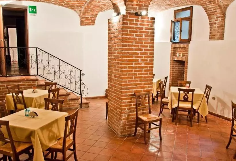 فندق صغير Rondò