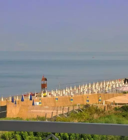 Отель Albergo Riviera Spineta