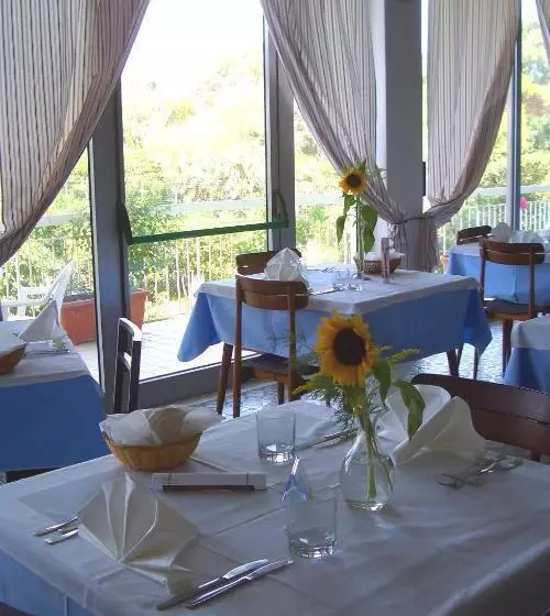 Отель Albergo Riviera Spineta