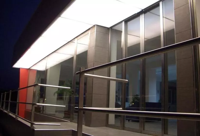 Отель Albergo Riviera Spineta