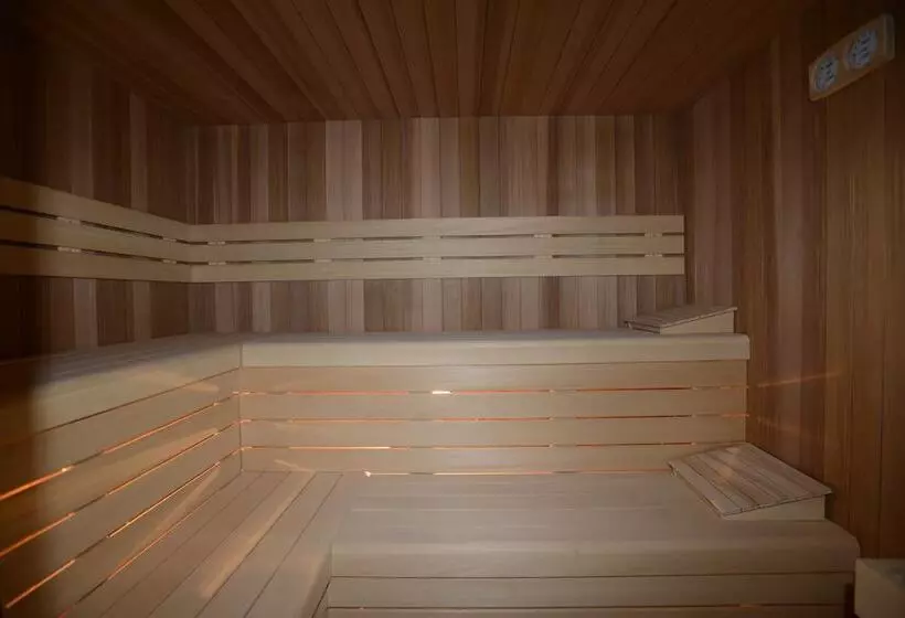 فندق Albergo Roma, Bw Signature Collection