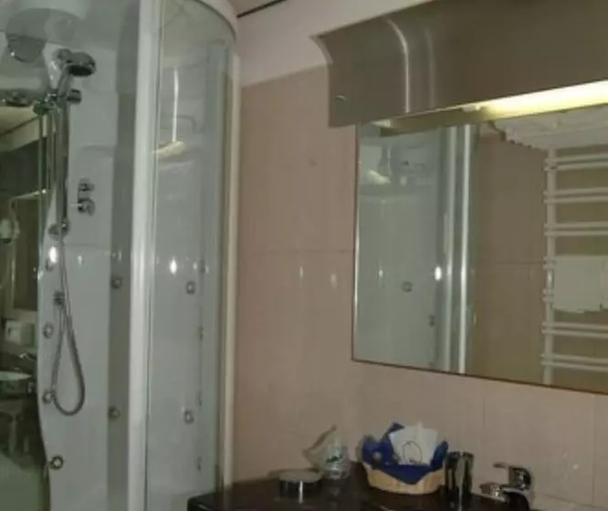 فندق Albergo Roma, Bw Signature Collection